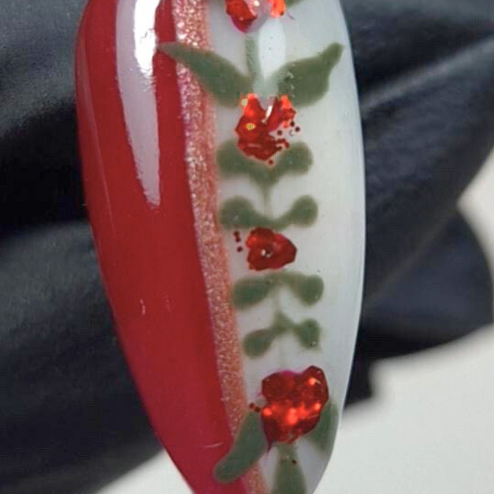 Deck Your Nails: Step-by-Step Christmas Holly Nail Art Design by LE UK Brand Ambassador Charmaine Baumber