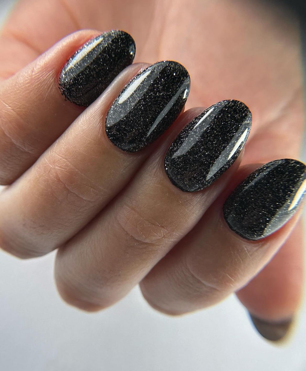 Tall, Dark and Handsome Glitter Gel 10ml