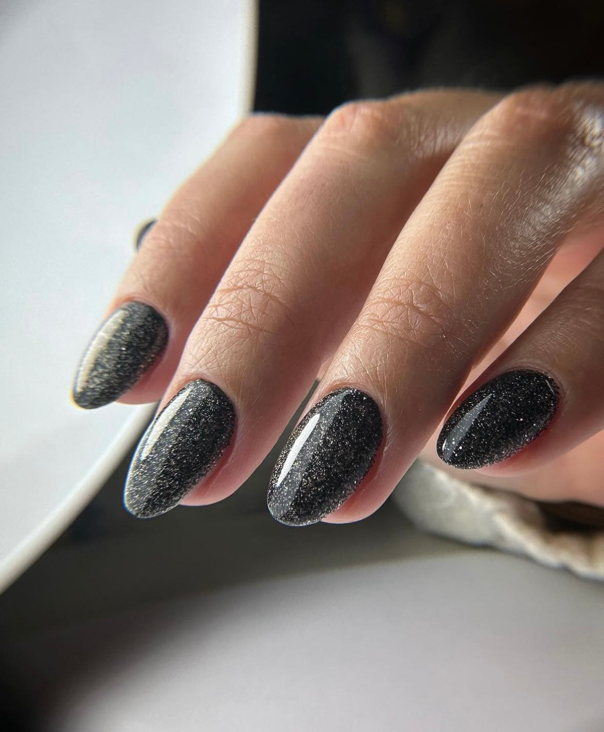 Tall, Dark and Handsome Glitter Gel 10ml